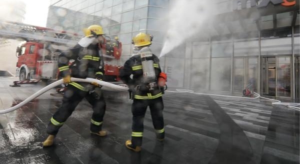 �����̳����߲㽨�������ϰ ΢������վ�롰���沿�ӡ������ɱ���