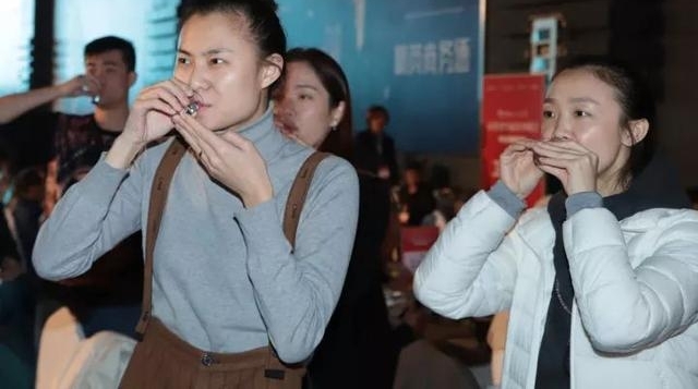 有诗有酒有高歌,高清图解“诗情酒月夜”篝火晚会!