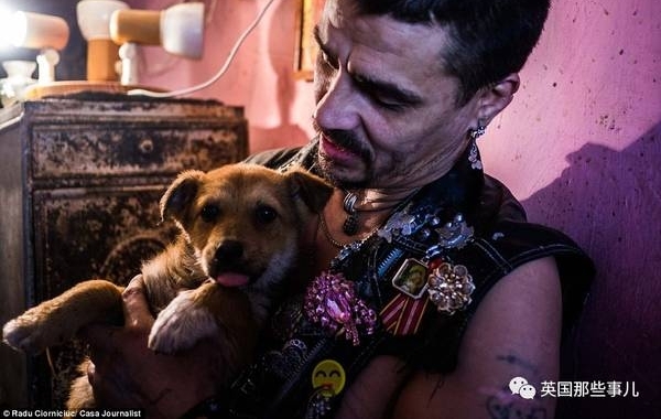 �������еĵ��£�һ��������С����ˮ�����������ס��������������������
