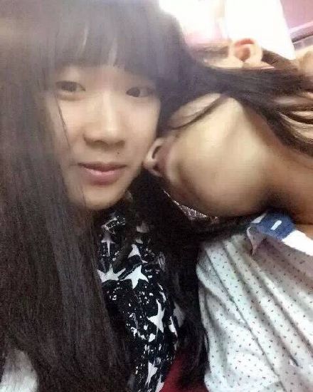 Ů�Ѵ�Ӧ��ͥȴ������Ӱ ��������һƬ