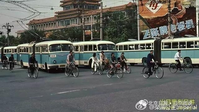 80年代老照片,这才是北京人记忆中的北京!