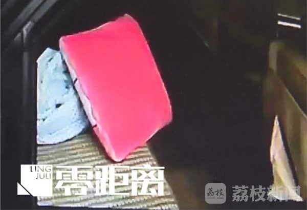 偷救生锤去作案 半夜砸车十多辆