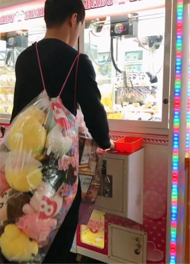 С����100Ԫץ��10������ޣ��뿪ʱ���ϰ�ק������������