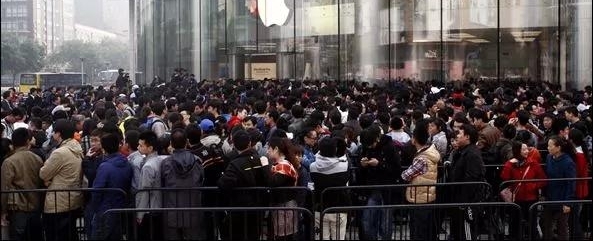 苹果承认限制旧款iPhone性能 厂商套路有多深?