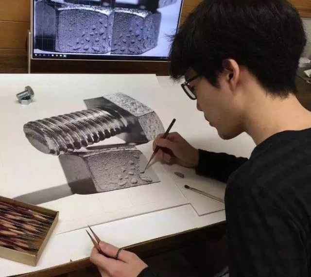 23岁小伙,花240个小时画一个螺丝钉!引数十万人围观!