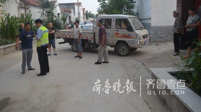 զ���£�����˾������¹ʺ�ȴ���ֳ������˾���
