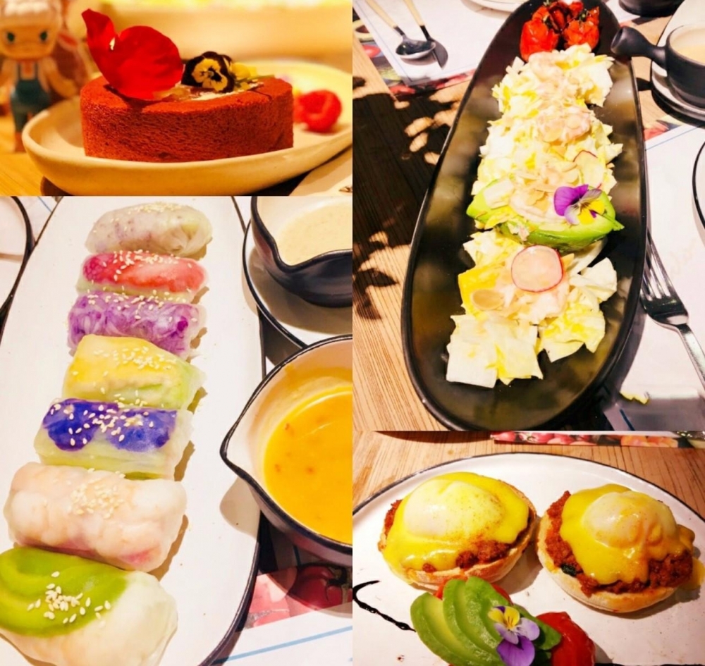 ������8���ɫ������������ȫ����Ů�ģ������ǣ�