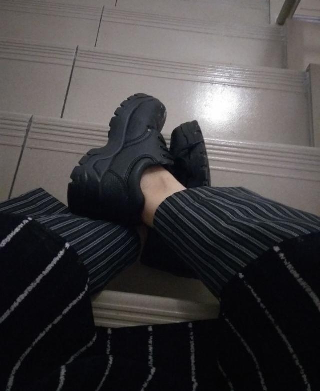 �������У��ֶ��۴��