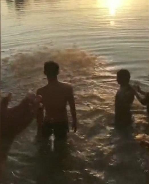 ������в������꣬�����Ϊ���񣬸ɺ���ʮ���˺���̧�ϰ�