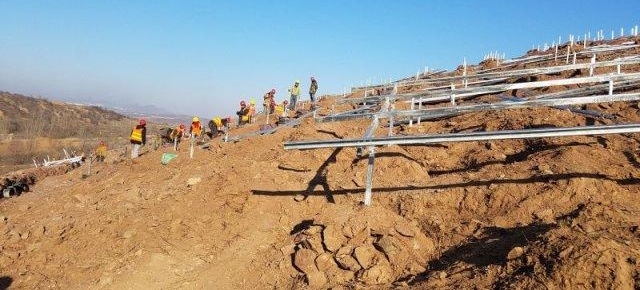 自家的地“被承包” 百余万用地款不知去向
