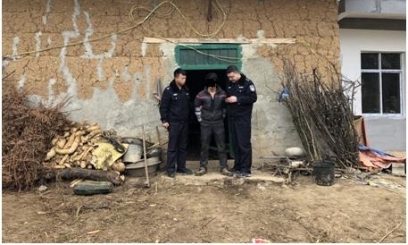 �������뻧�ɼ���Ϣʱ�����ֲ�ץ��һ��������Ա