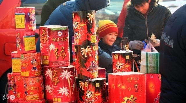为什么农村年味越来越淡了?原来都是农民攀比惹的祸!