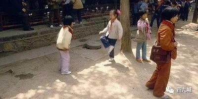 80年代老照片,这才是北京人记忆中的北京!
