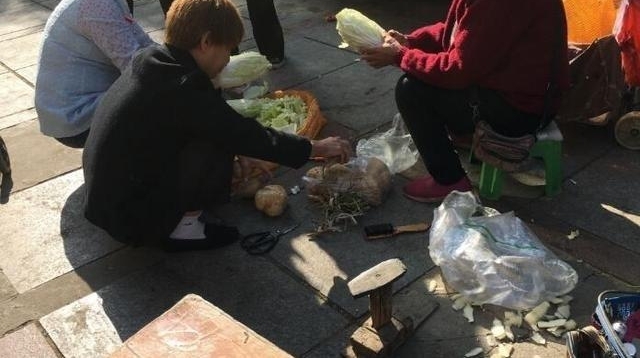 ��ʮ������������ײˣ�����Ů�˿Ͱ������޲�
