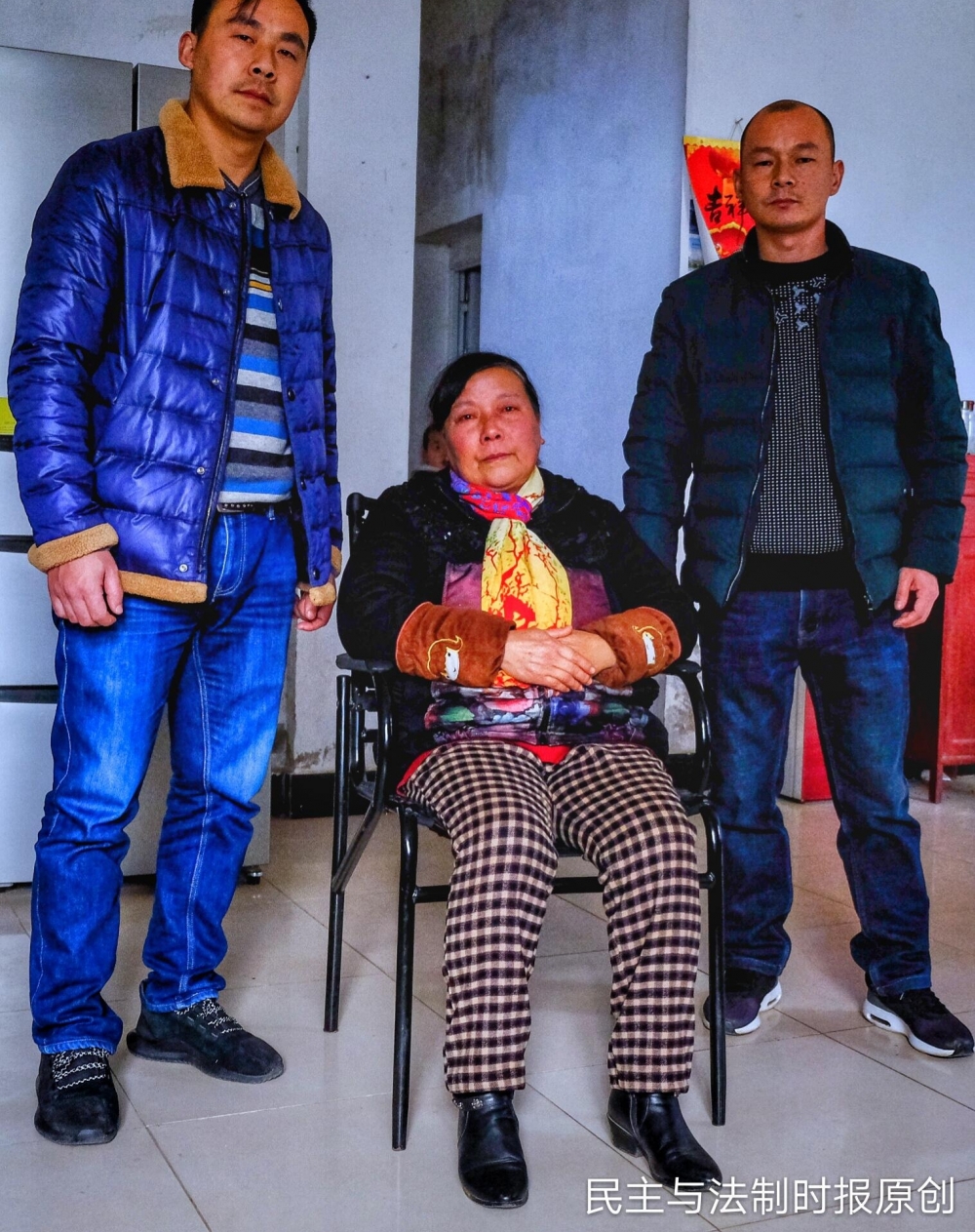 �人һ���ӱ�ȺŹ���� ĸ��׷��ʮ����
