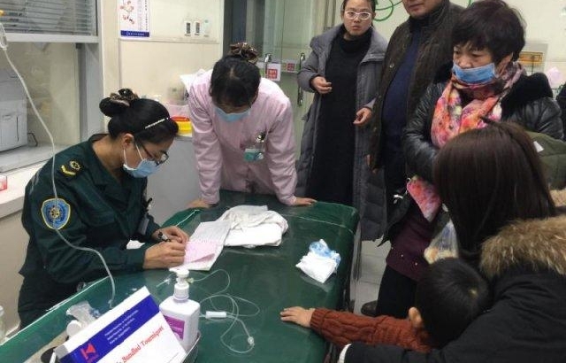 感冒高发,医院超负荷! 专家:季节性感冒,不会爆发大面积流感
