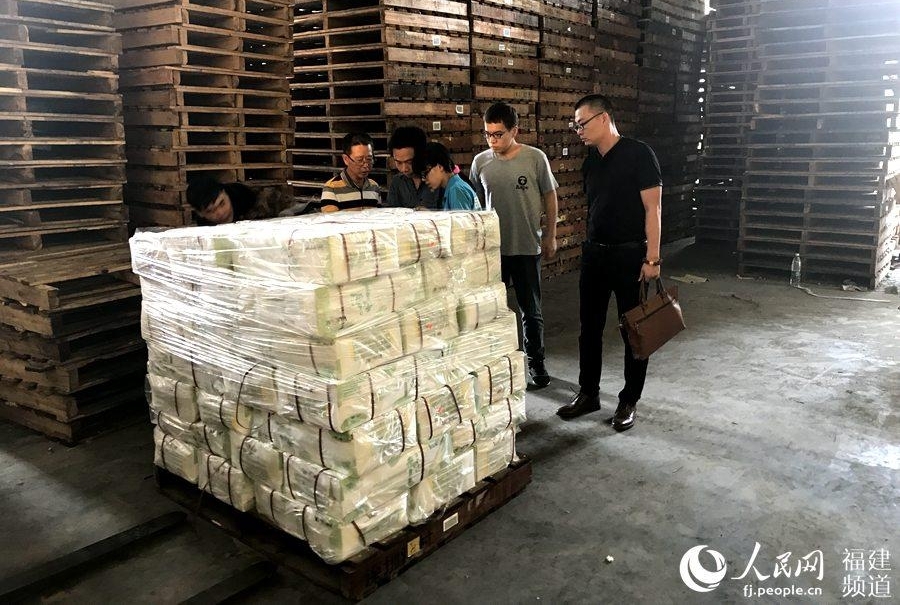 �����ƻ�һ��˽ϵ�а���ץ���永��Ա38����ֵ6.4��