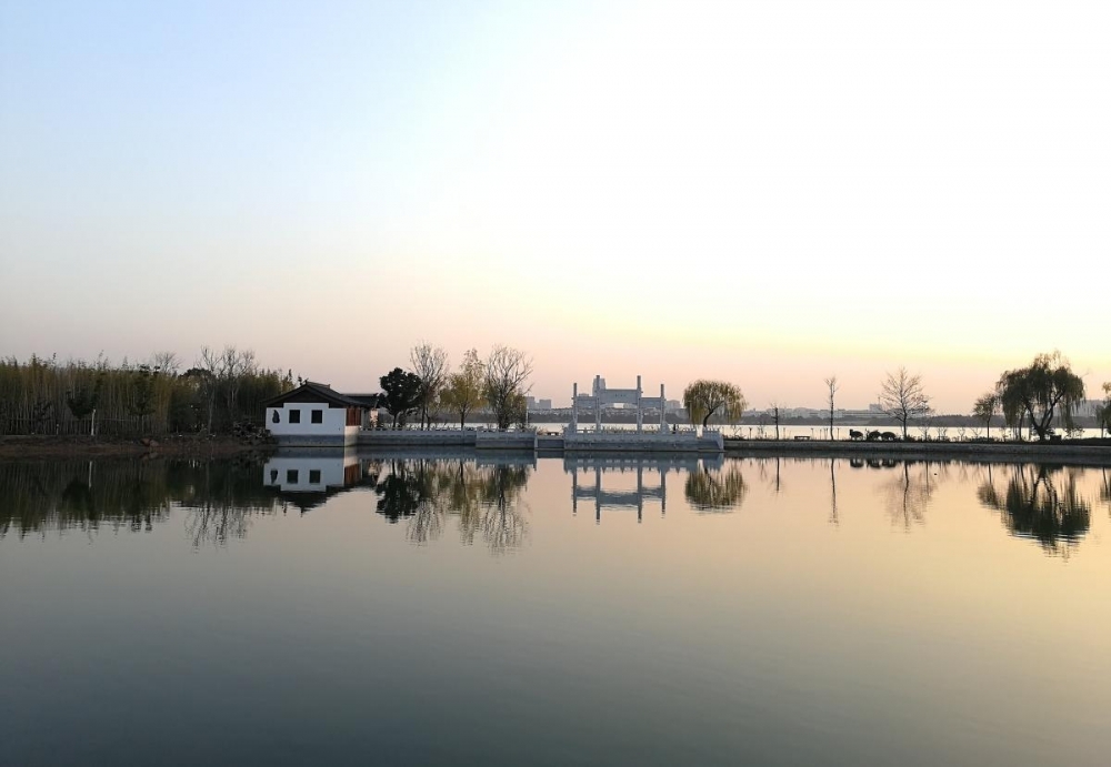 ͼ������Ӱ�����µ�һ�η�ͼ������ʯ����������֧��