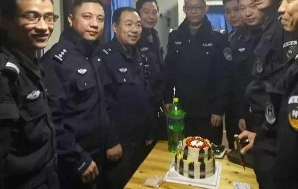 ��������¡���λ�ϵ�����ף��
