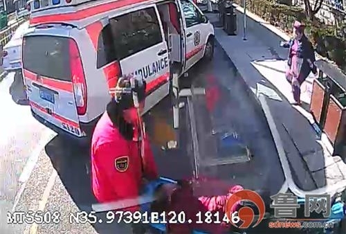 ����·���ε� �����ʻԱ��ʱ��ҽ