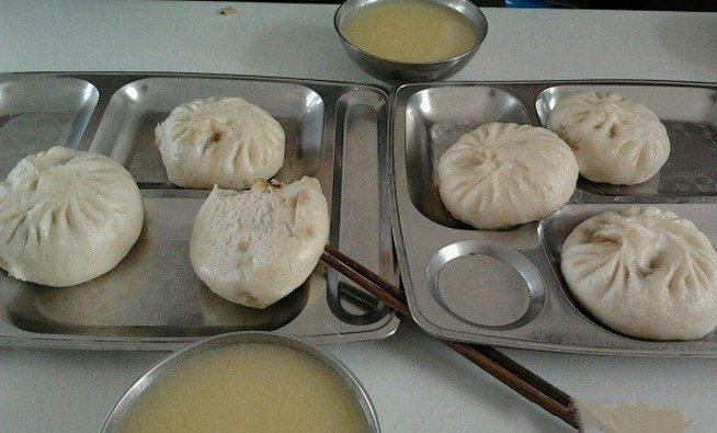 ��ѧ���µ�����ѻ���ʱ������������Է��ģ������ָ�Ц