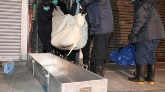 女子杀害12岁亲生女儿残忍分尸 残肢内脏塞满浴缸