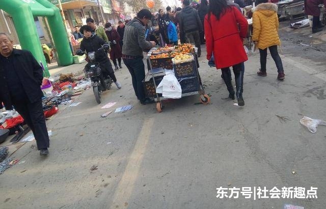 ũ��������Ӱ�̯��ˮ����������ô��װ��˷�һ����λ��