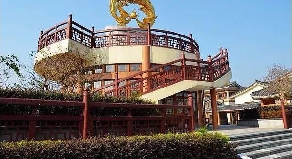 我们为什么选择在“凤城”干这件大事?