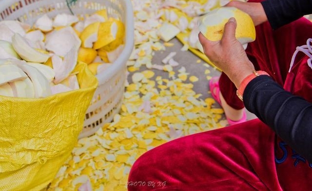 ���ں�����ɪɪ��������ɵ�ˣ���ȥ＂��?�����＂ժ�ļ���ȥ