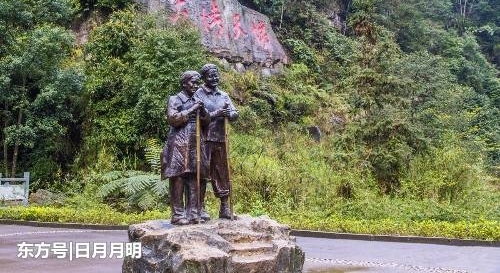 六千级爱情天梯,流传着感人的爱情故事,每一个阶梯都幸福满满!