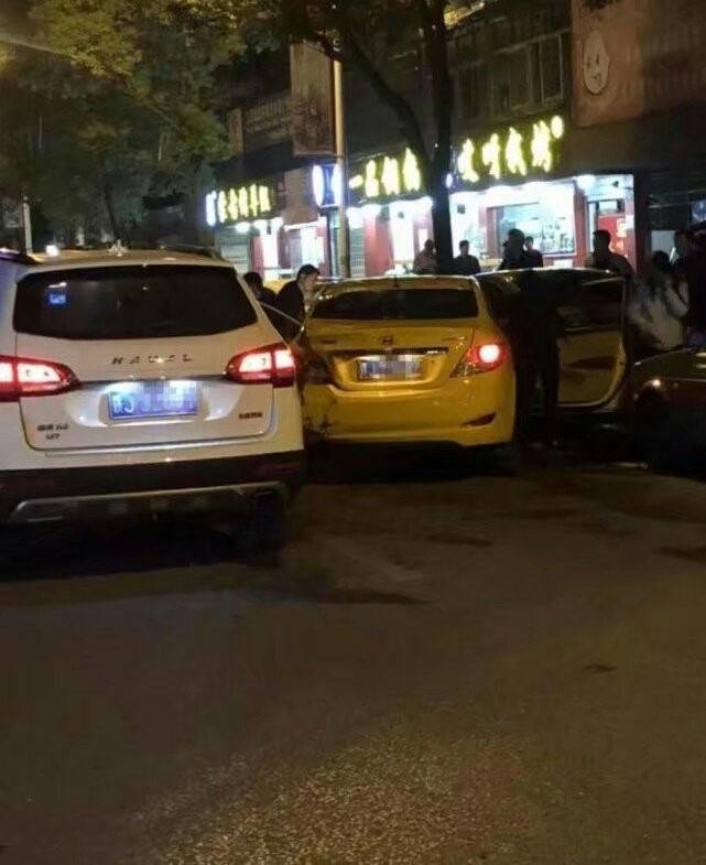 Ƽ���Ѯ����ɢ�����˻ؼҵ�·����Ϊ�䱣�ݻ�����