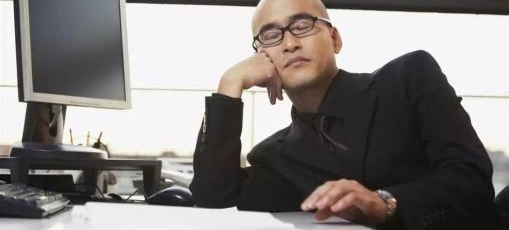 职场谨记:内部晋升值得夸,只有三人不可拔