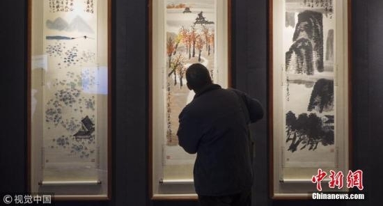 公安部指挥破获特大制贩假冒齐白石等名家书画作品案