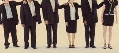 ���ϰ崦�����˼ʹ�ϵ���������У�
