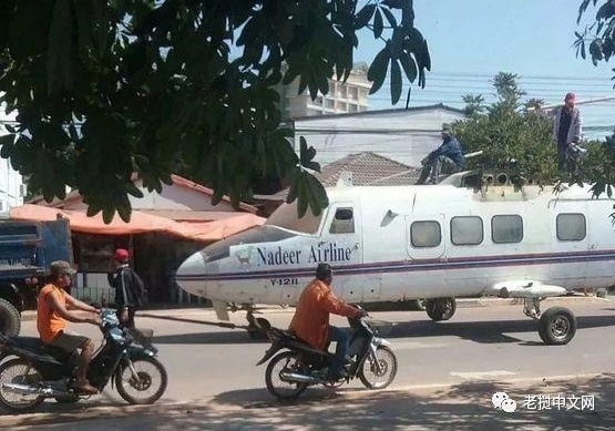 ���治�У����ηɻ�������·�� Ⱥ��Χ��æ����