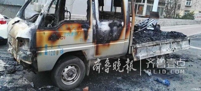 �鱨վ|��������������һ��С������ҹ�Ż��ճɿտ�