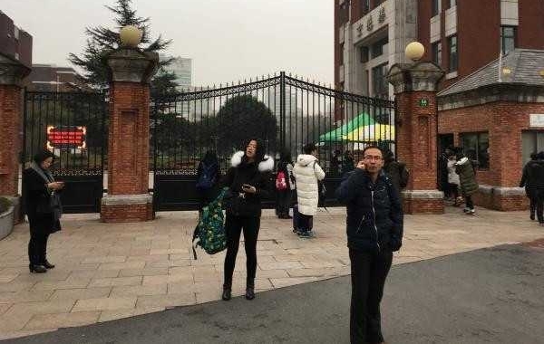 高考外语“一考”今在严寒中开考 一年两考让考生心态平和