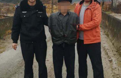 “为什么抓我” 男子被抓一脸茫然,原来身份不简单!