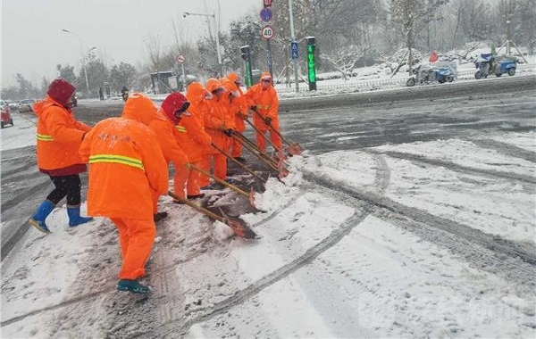 ���ݵ�������＂��ѩ����Σ��＂ �������������ô��Ӧ��