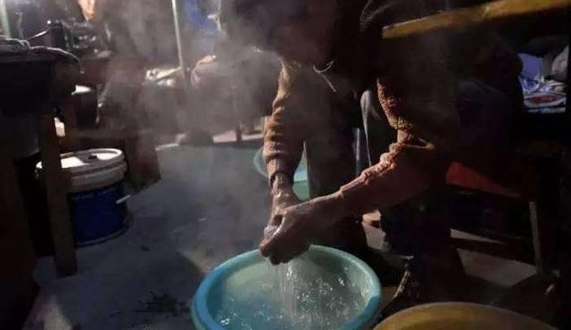 打工四十年攒了45万,不料因为这个一夜之家化为乌有!