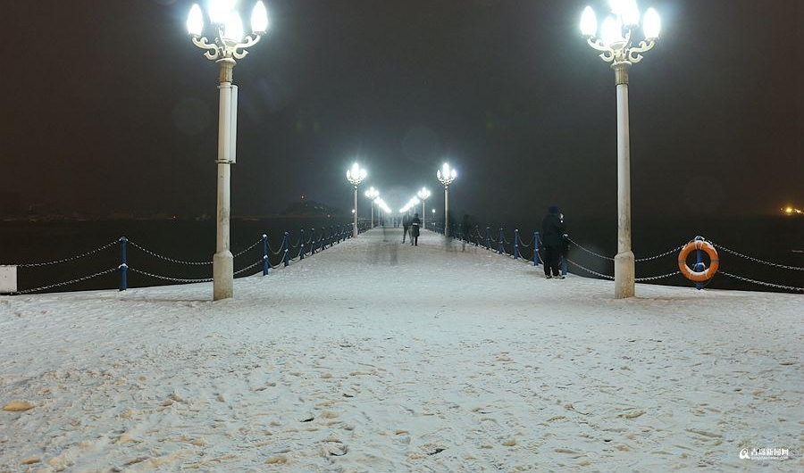 ���壺ջ�ű�ѩ�� ѩ���ɫ�ϳ���������Լ