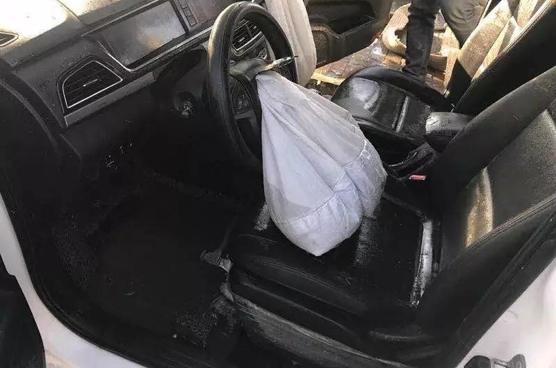 �γ�����������˱��� ����ϵ����ֹ���һĻ