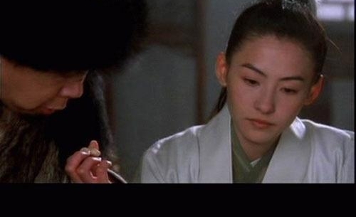 和男友同居半年,为他花40万,才知男友是女人?