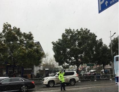 ��֦˵���Ͼ���˫�����������ˣ���ε����ƺ����棡