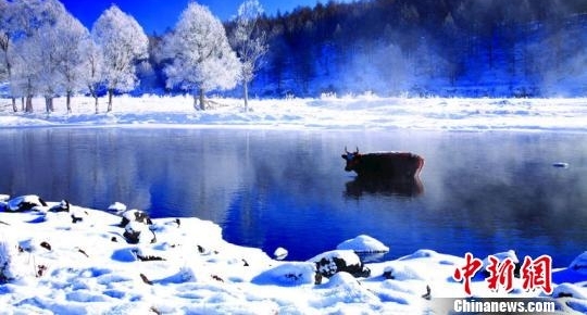 “中国最美冰雪小城”入冬以来降雪量破历史极值 达62.5毫米