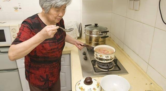 儿媳,你的孩子不是为我生的,你自己生的孩子自己带吧!