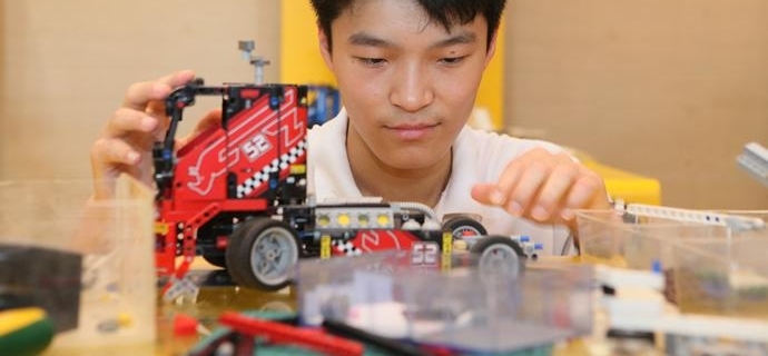 “小数据”里看教育② 新高考元年研究性学习报告超5万份,指挥棒撬动高中教育变革