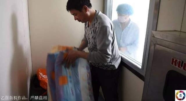 �ж���Ů�������ι��֭��ֻΪ�����ز��ĵܵ�