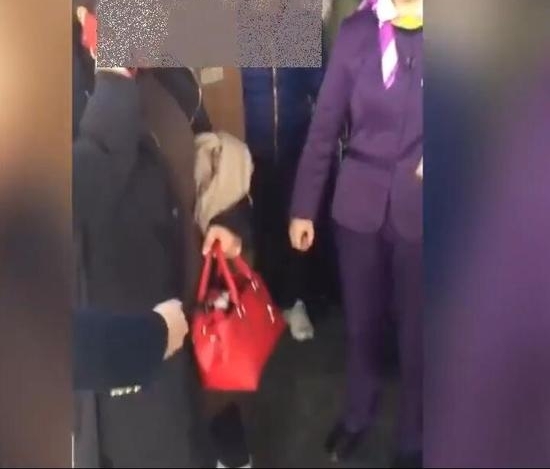 ������������һ�𡰶¸������š��¼�:����޳���