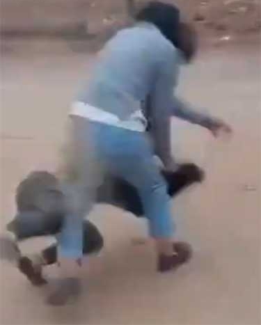 ������Ů�������˴�����Ȱ�� ���˱�Ц����